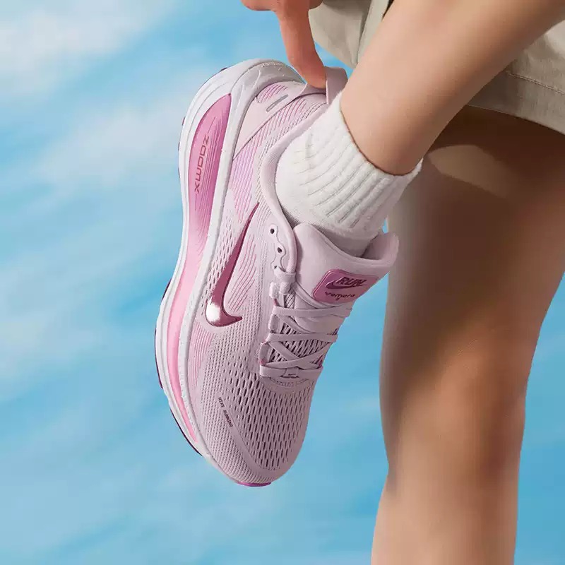 Damskie buty Nike, oryginalne, – Lightweight Road Running Shoes recenzja i cena